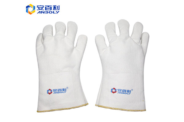 关于耐高温手套有何特点和种类
